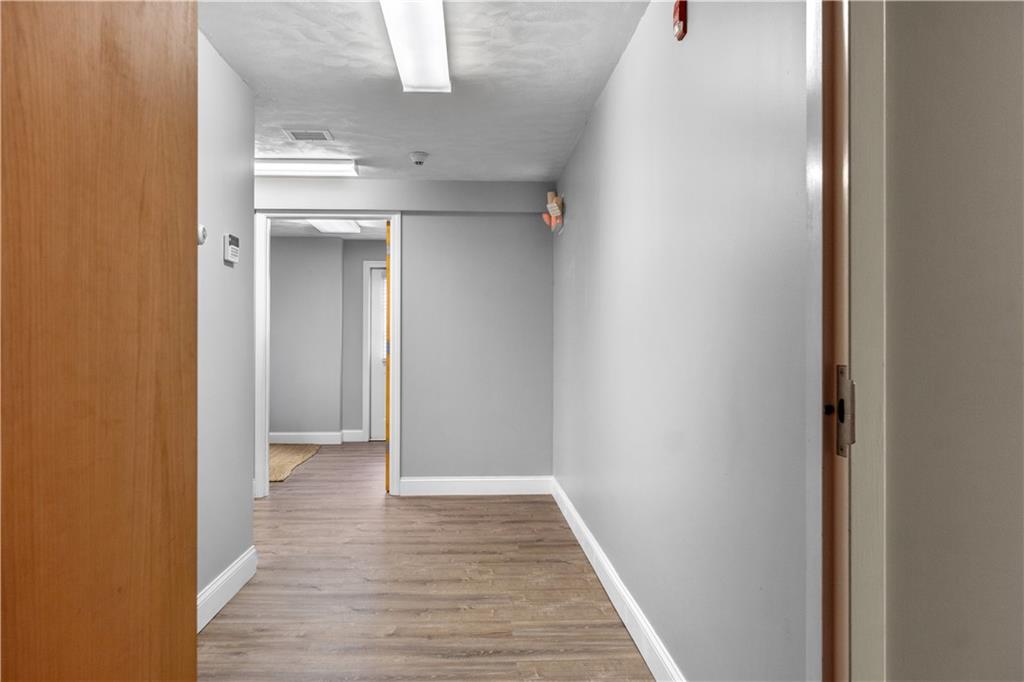 16 Nooseneck Hill Road Unit 3 Property Photo 12