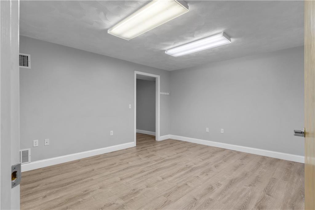 16 Nooseneck Hill Road Unit 3 Property Photo 17