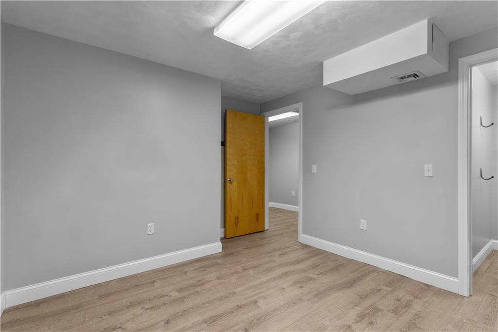 16 Nooseneck Hill Road Unit 3 Property Photo 36
