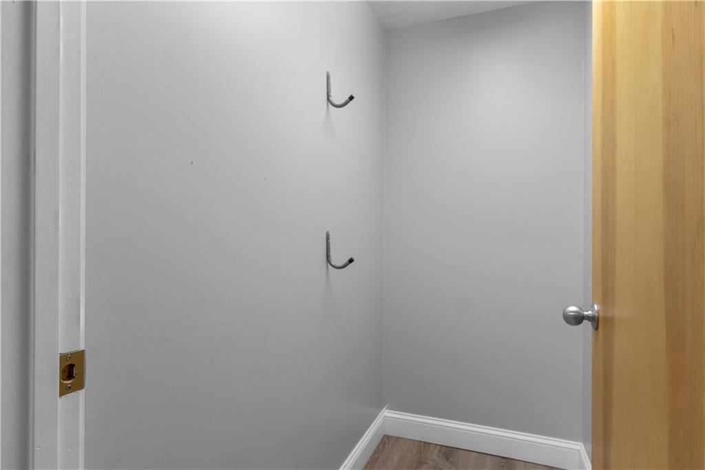 16 Nooseneck Hill Road Unit 3 Property Photo 38