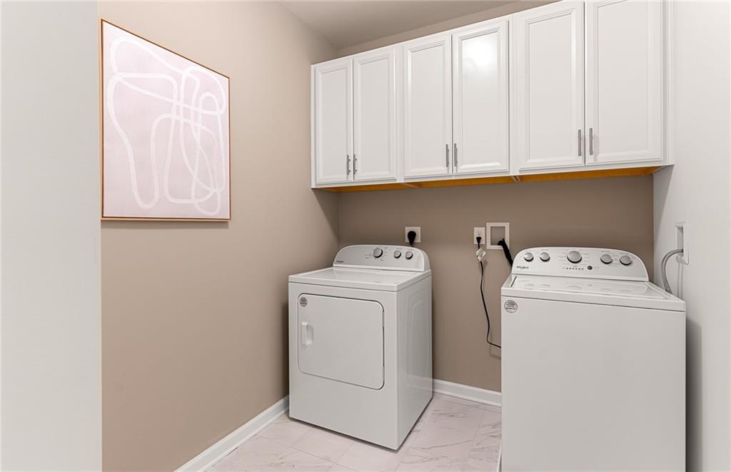 141 East Point Drive Unit 305 Property Photo 10