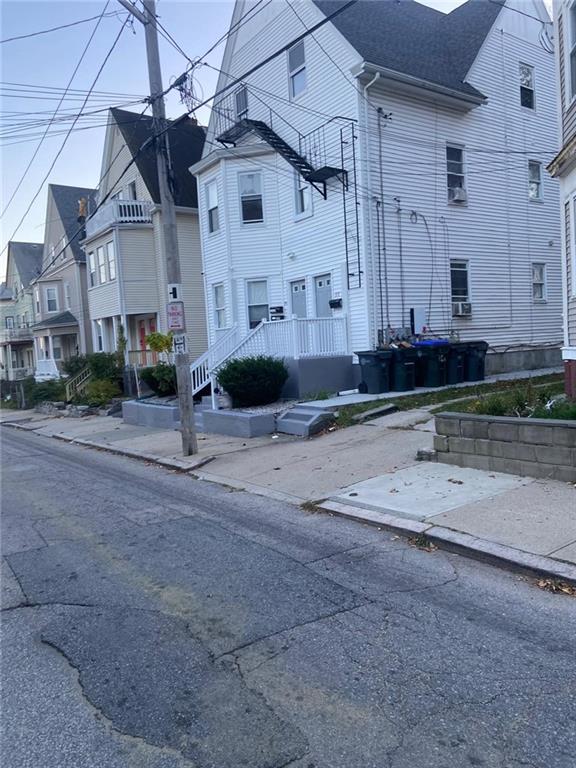 20 22 Violet Street Property Photo 4