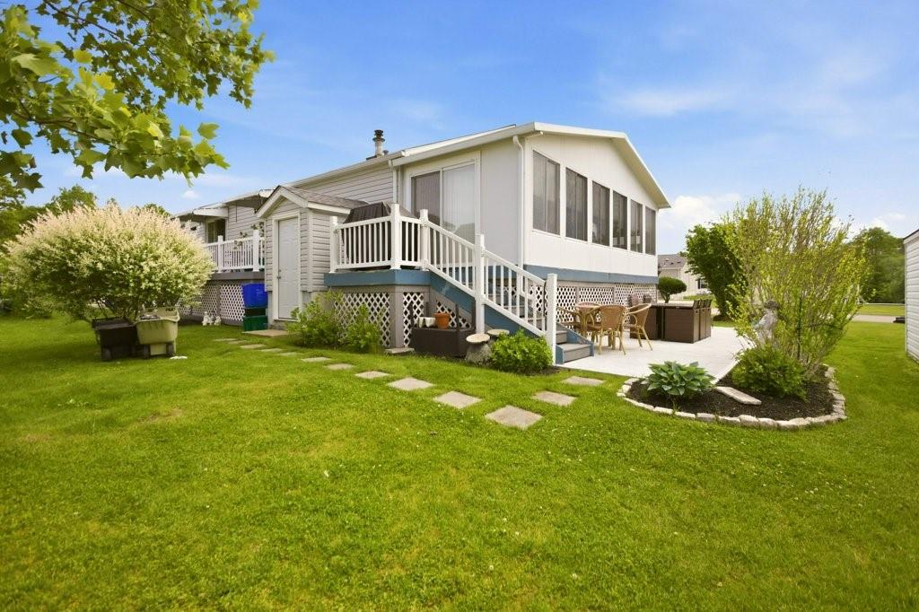 137 Lark Lane Property Photo 4