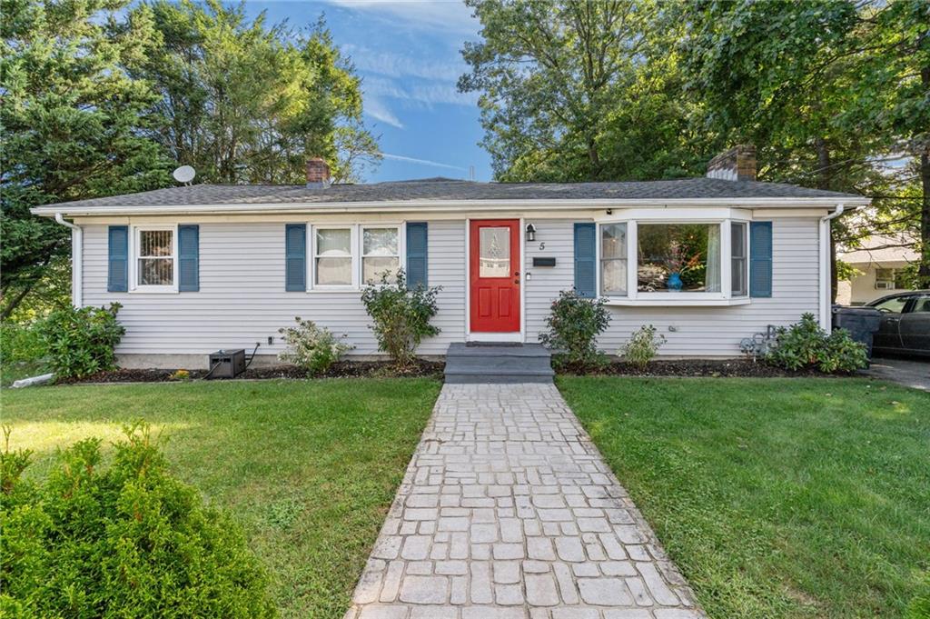 5 Woodbine Street Property Photo 1