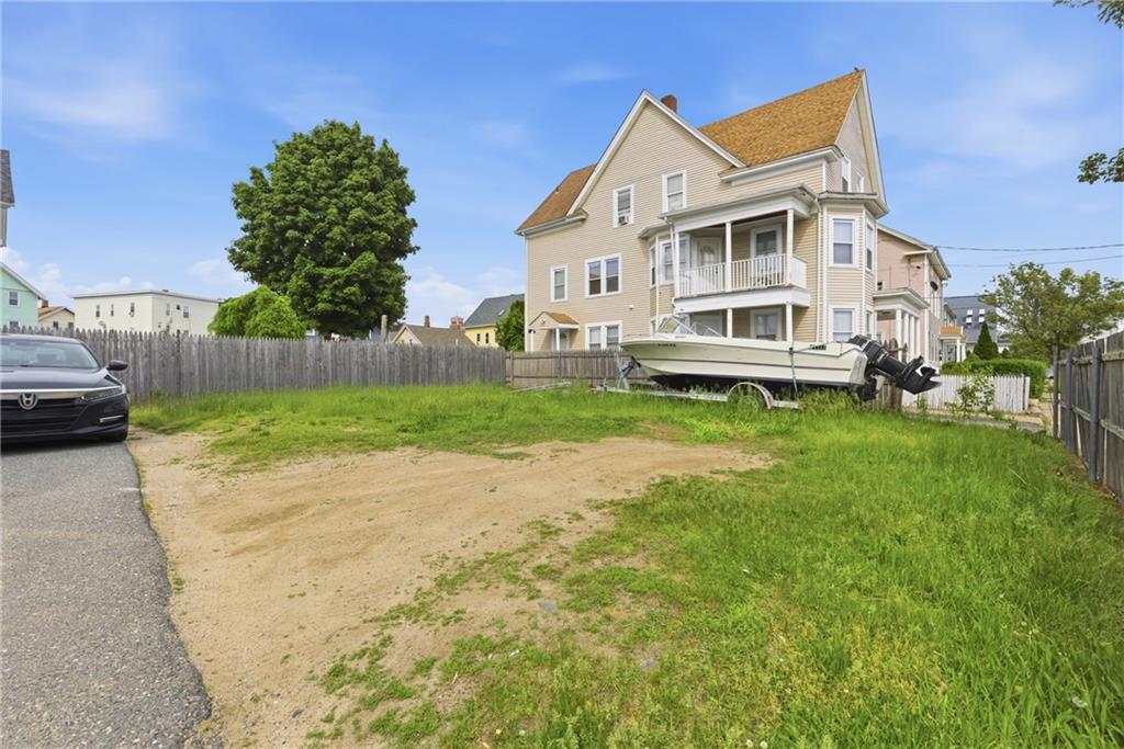 46 Lilac Street Property Photo 21