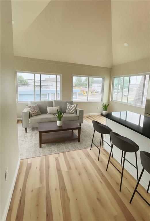 460 458 Smithfield Avenue Property Photo 4