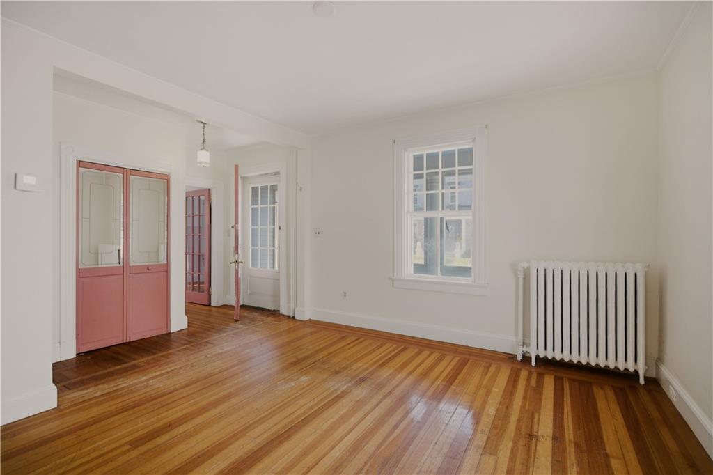 4 Dresser Street Property Photo 10