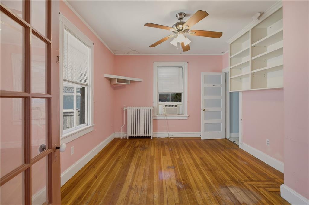 4 Dresser Street Property Photo 12