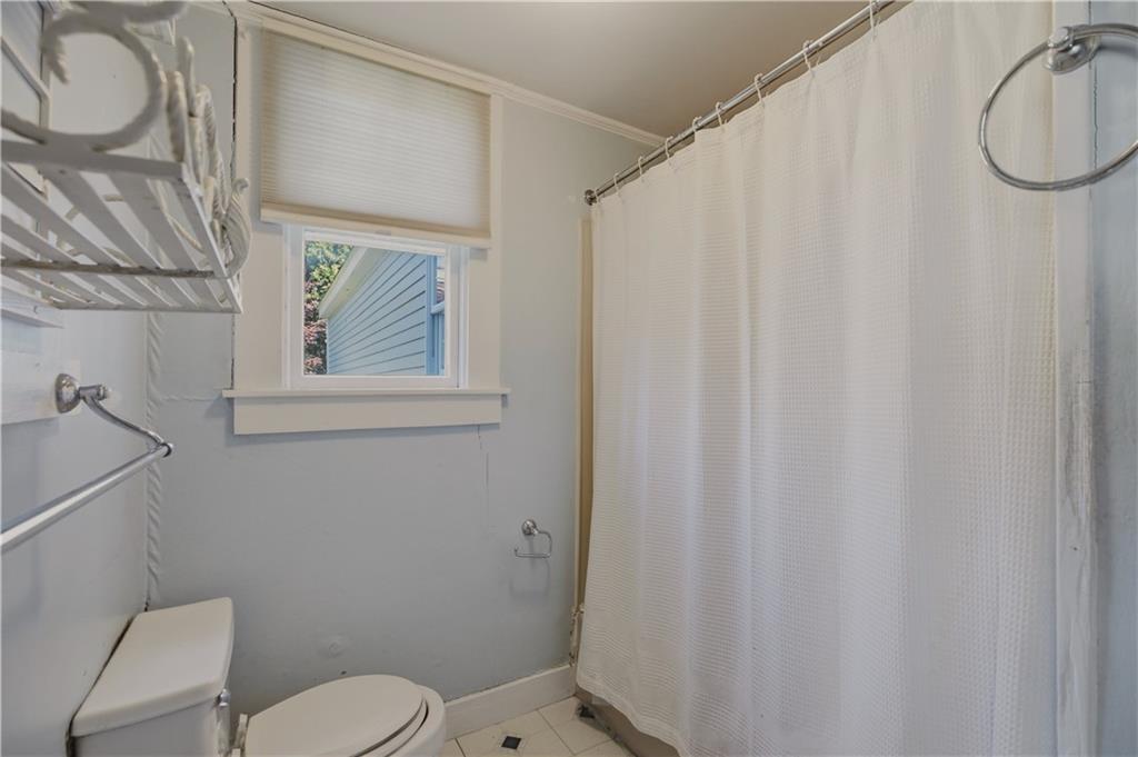 4 Dresser Street Property Photo 15