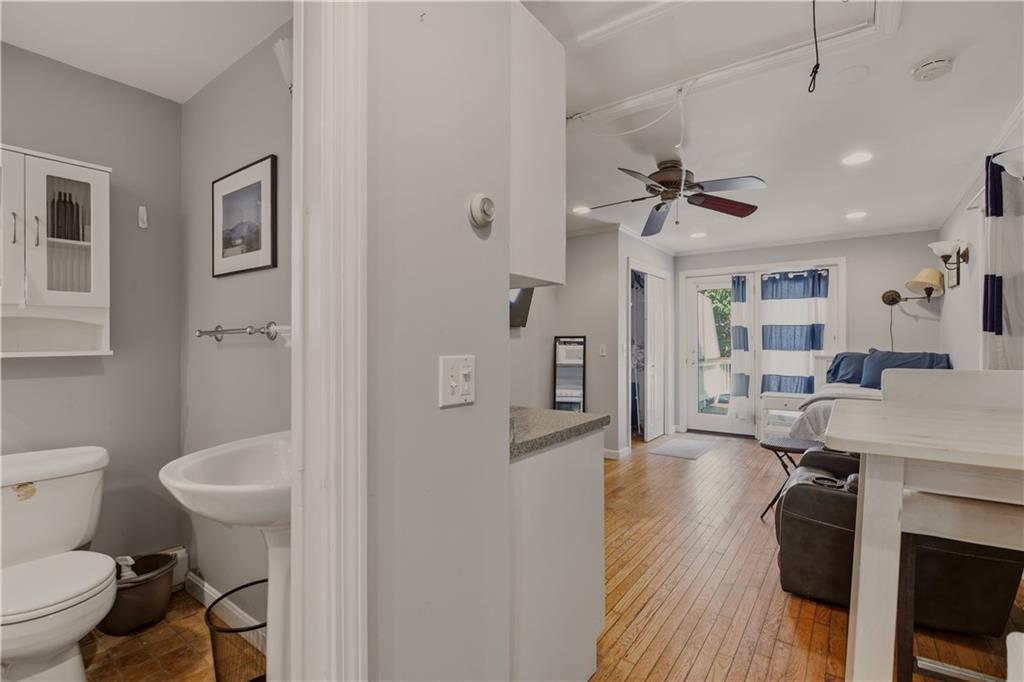 4 Dresser Street Property Photo 24