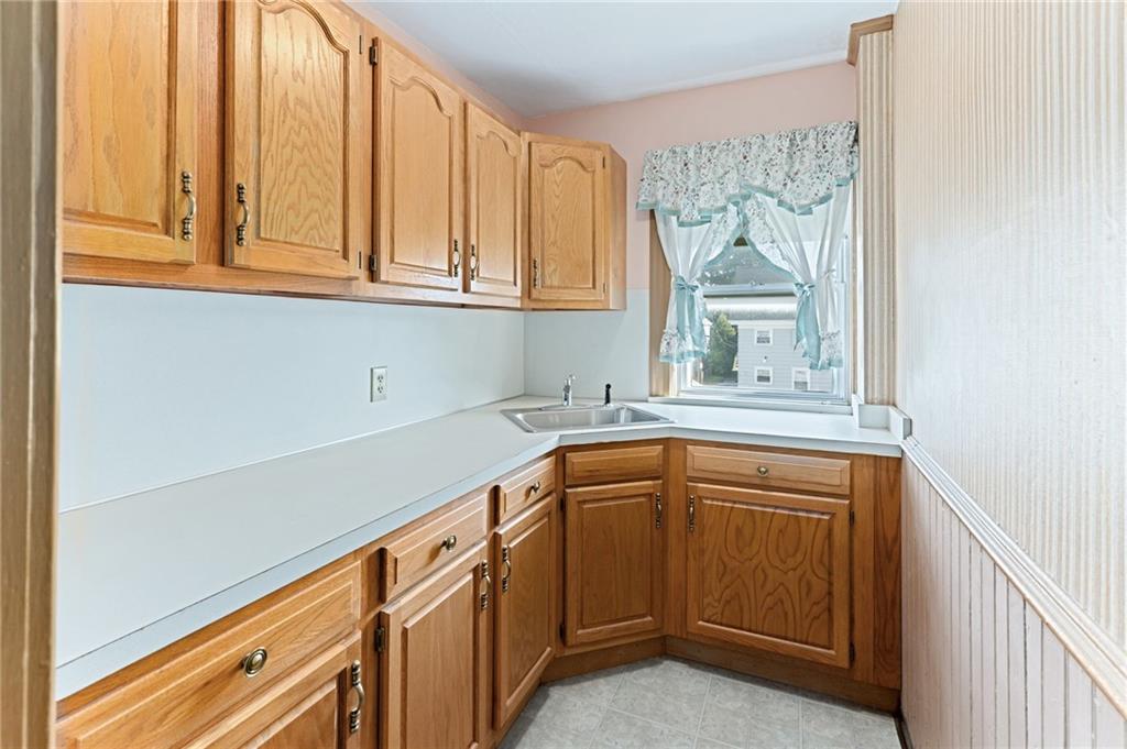 82 Owen Avenue Property Photo 24