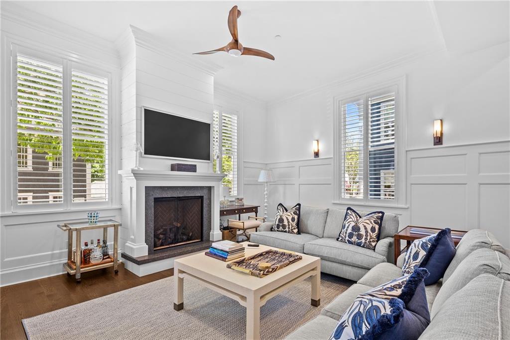 50 School Street Unit 1 Property Photo 4