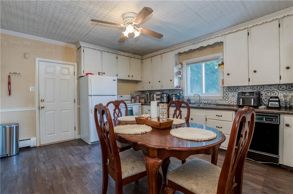 32 Vine Street Property Photo 8