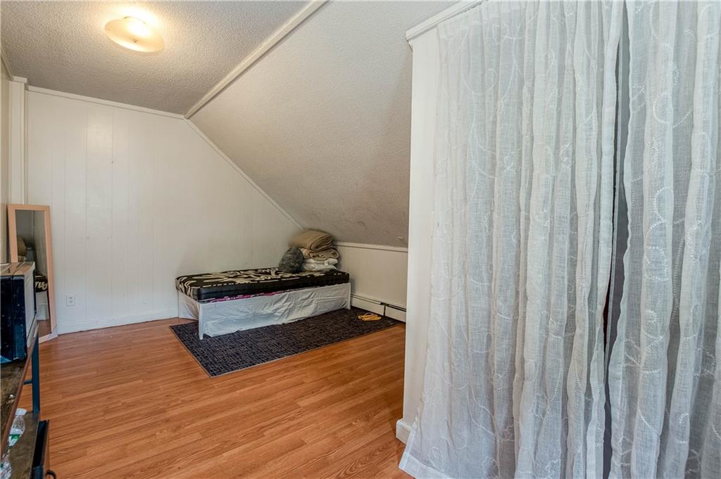 32 Vine Street Property Photo 31