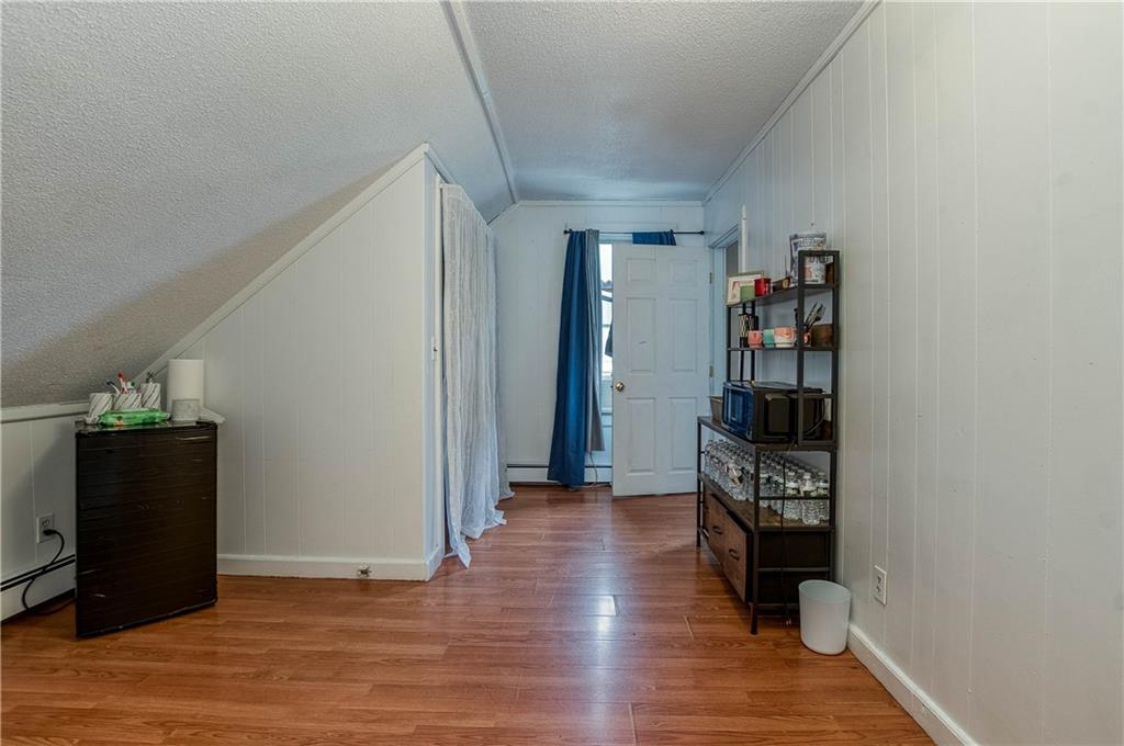 32 Vine Street Property Photo 32