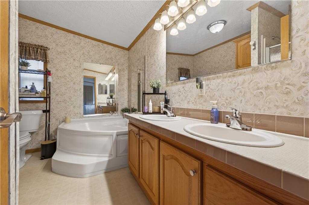 96 Songbird Lane Property Photo 22