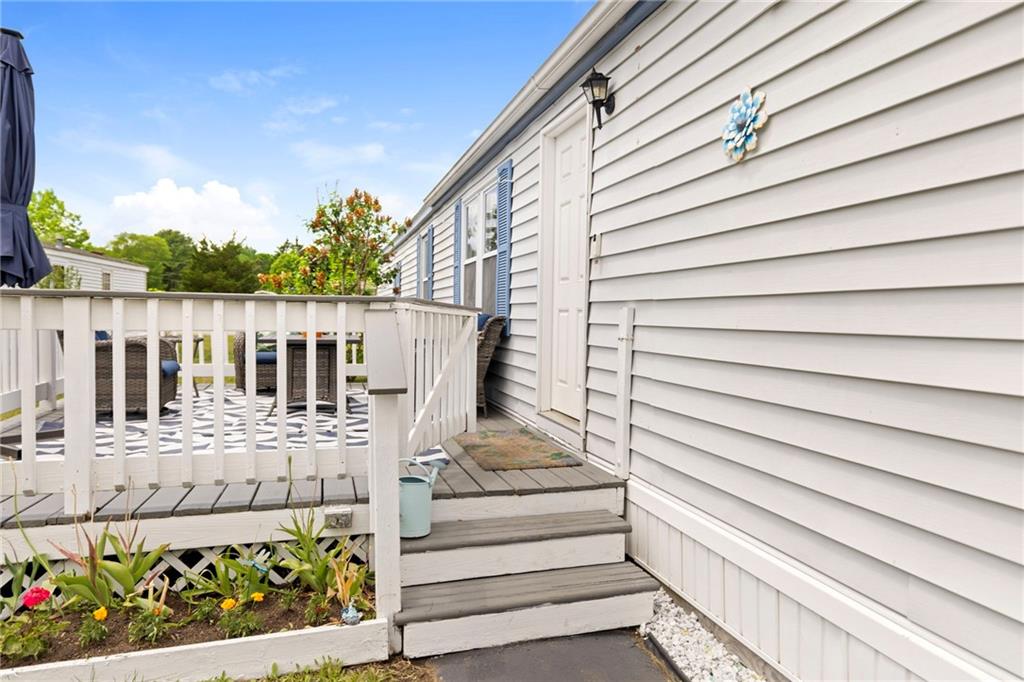 45 Wright Way Property Photo 6