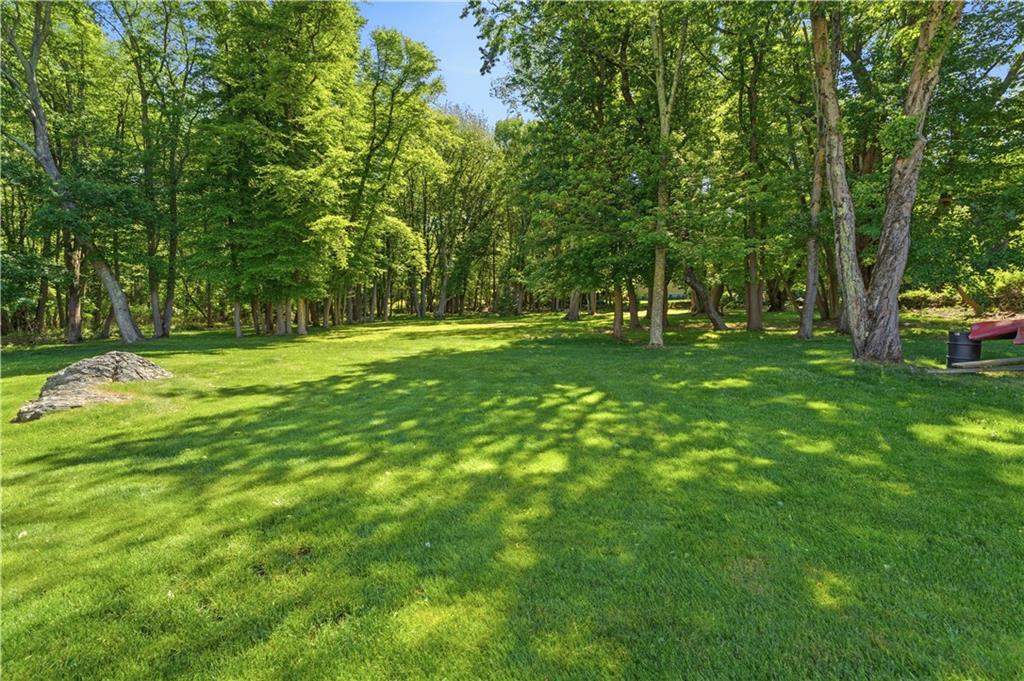 38 Gondola Avenue Property Photo 10