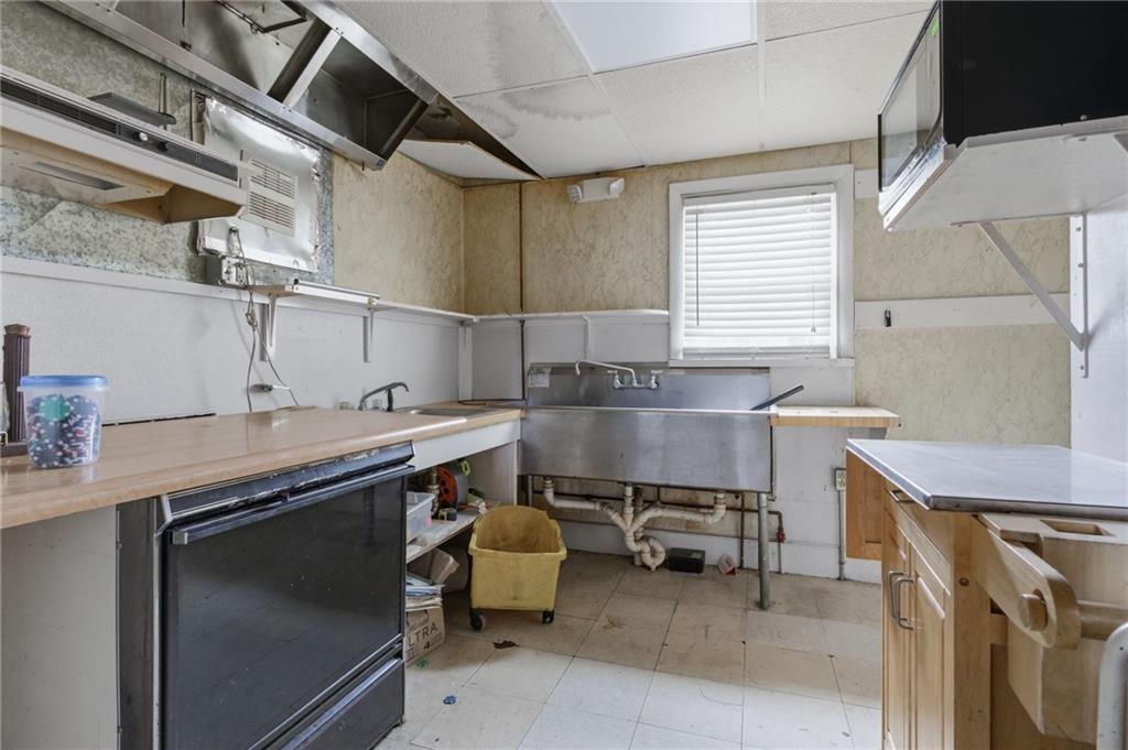 354 Tiogue Avenue Property Photo 15