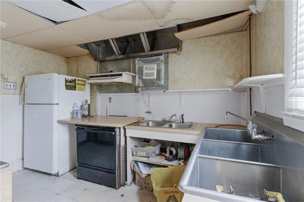 354 Tiogue Avenue Property Photo 16