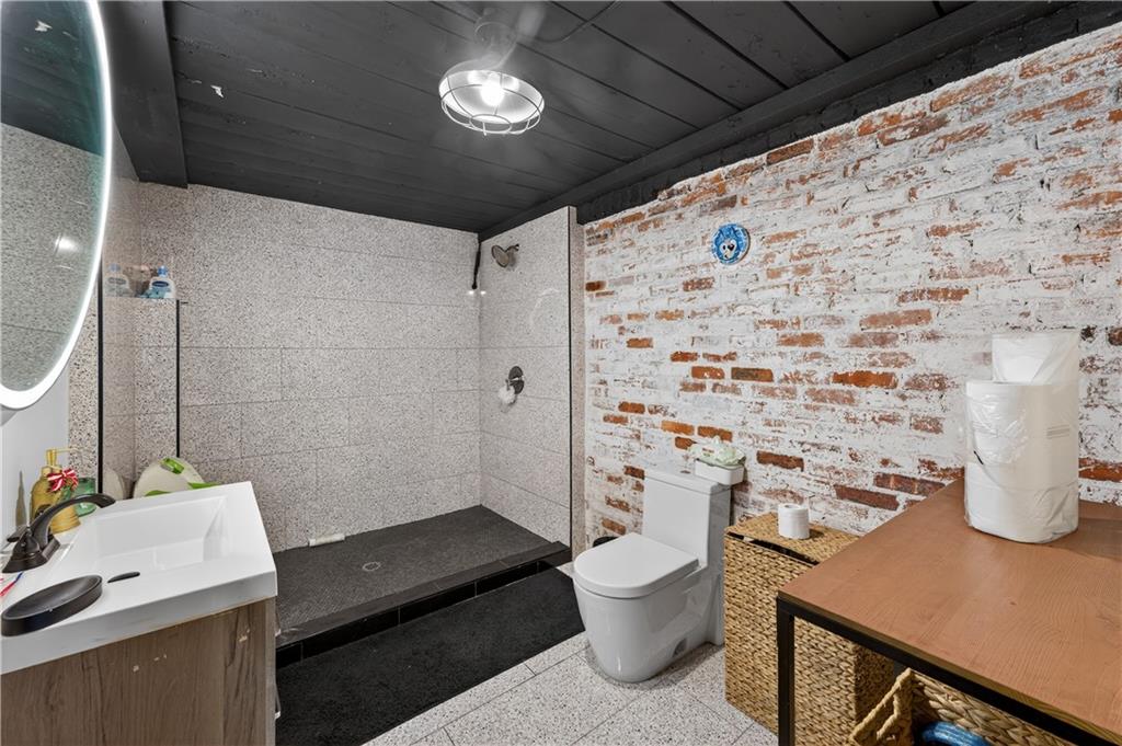 134 Sterry Street Property Photo 11