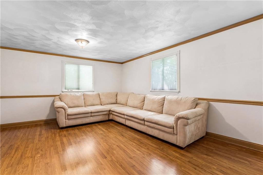 77 Pine Hill Avenue Property Photo 12