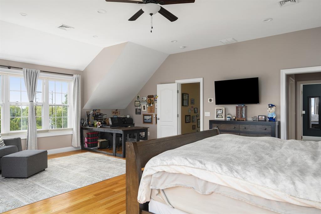 131 Greystone Terrace Property Photo 16