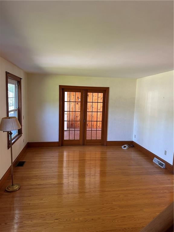 6 Church Street Property Photo 8