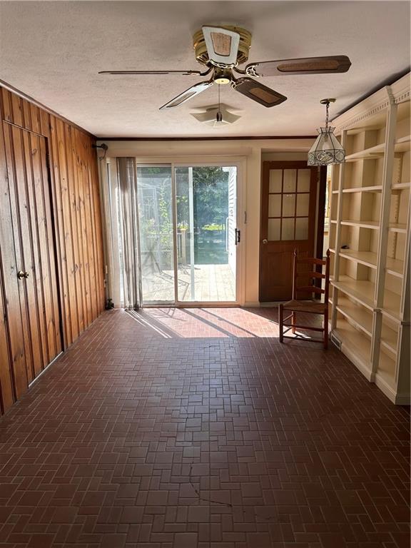 6 Church Street Property Photo 19