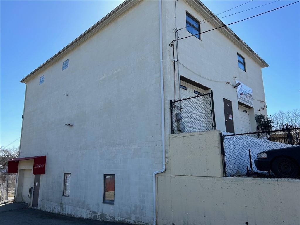 39 Greenville Avenue Property Photo 4