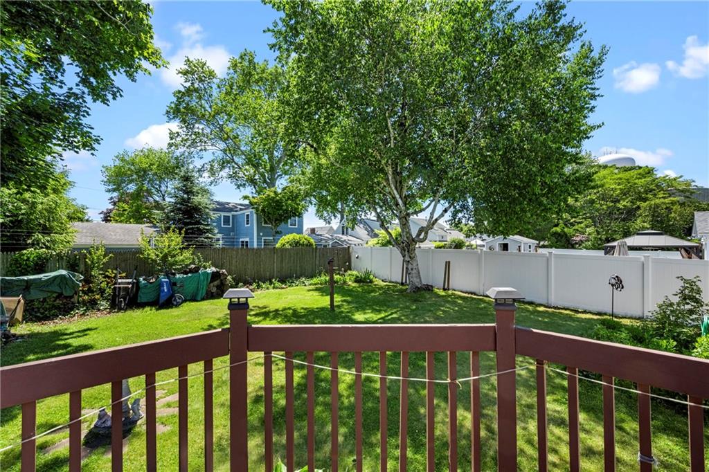 105 Walmer Avenue Property Photo 24
