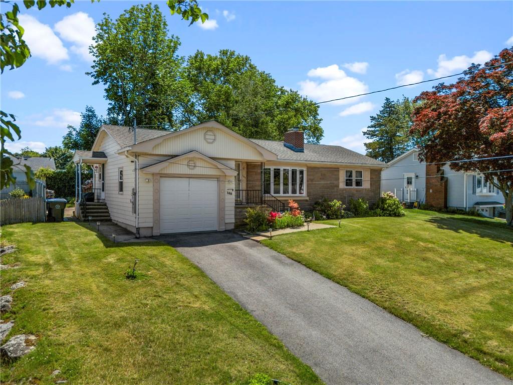 105 Walmer Avenue Property Photo 33