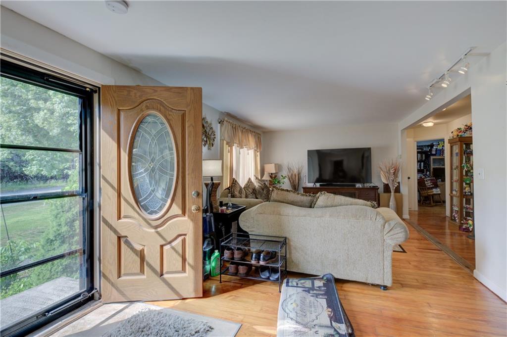 117 Bulgarmarsh Road Property Photo 8