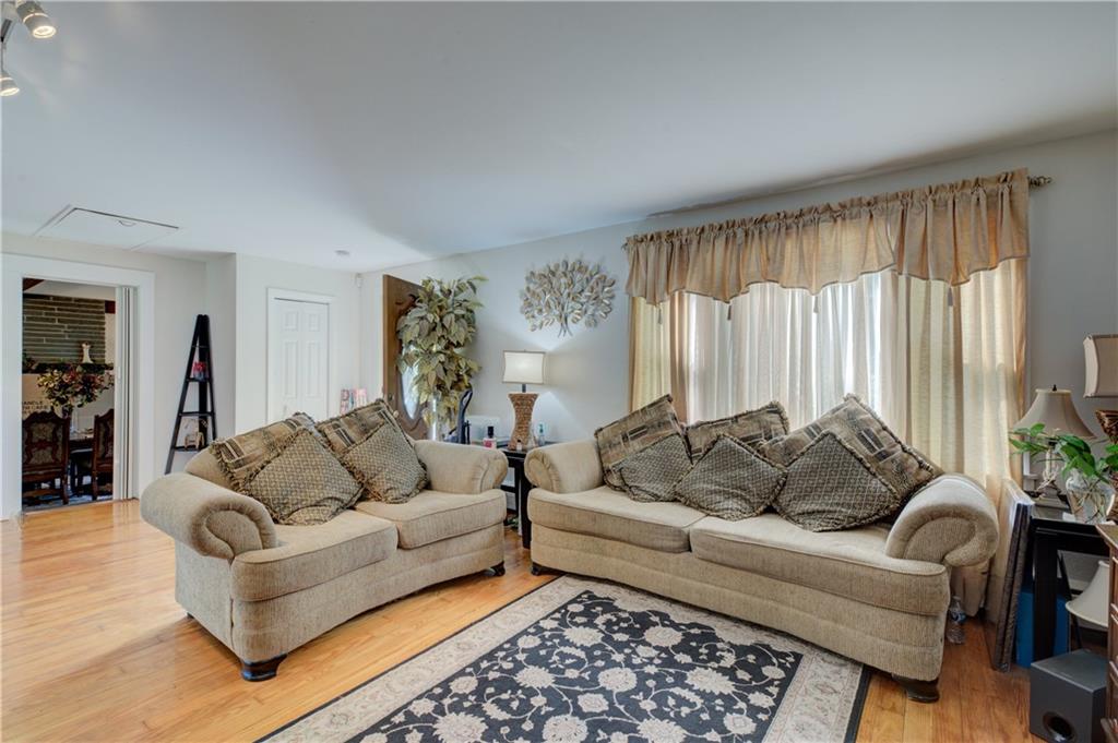 117 Bulgarmarsh Road Property Photo 10