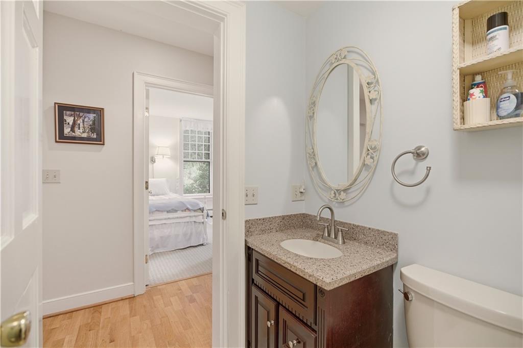 158 Narragansett Avenue Unit I Property Photo 14