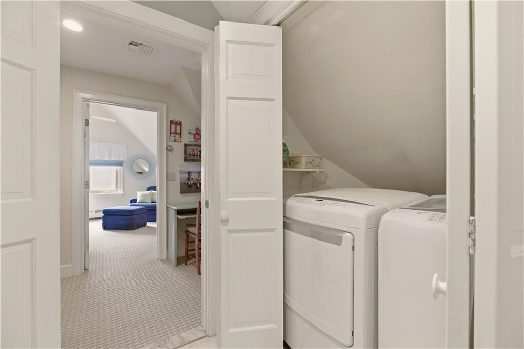 158 Narragansett Avenue Unit I Property Photo 20