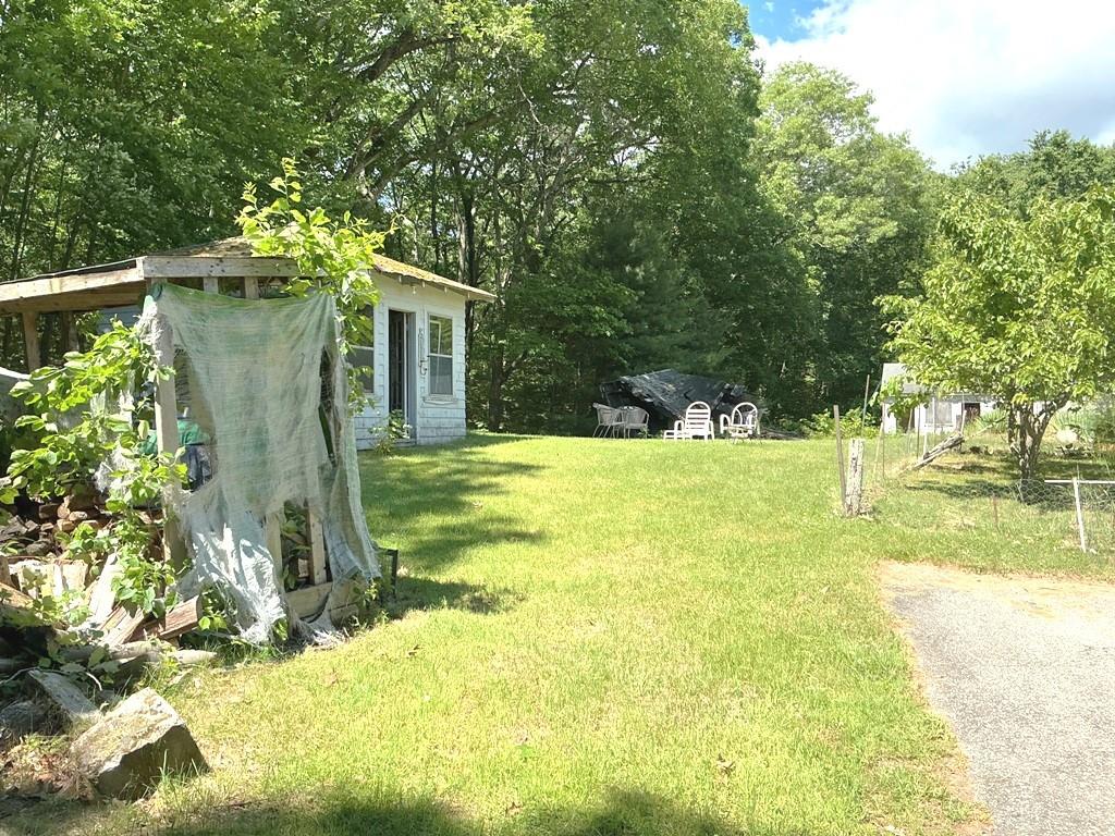 339 Anglewood Drive Property Photo 6