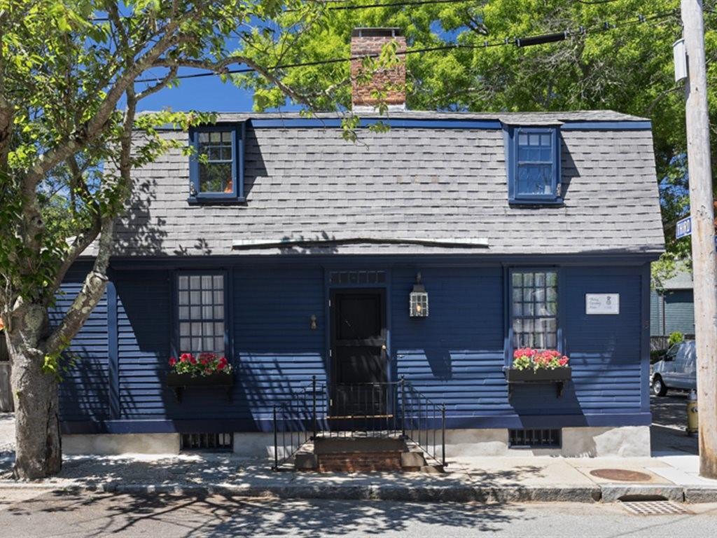 15 Willow Street Property Photo 1