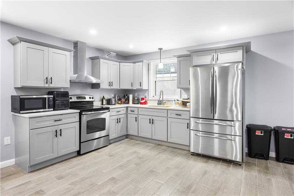 872 Branch Avenue Property Photo 10