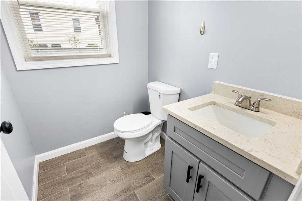 872 Branch Avenue Property Photo 15