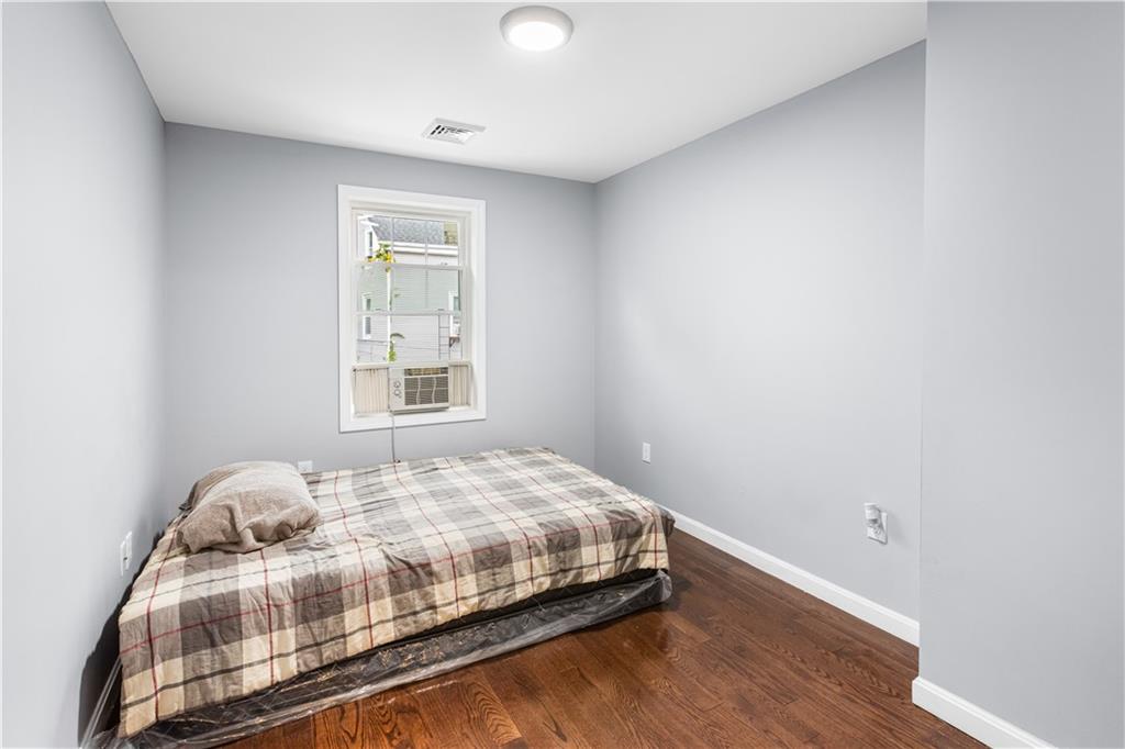 872 Branch Avenue Property Photo 20