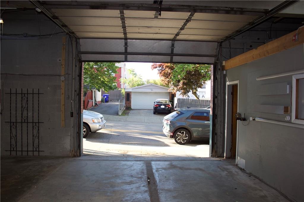 667 Wickenden Street Property Photo 10
