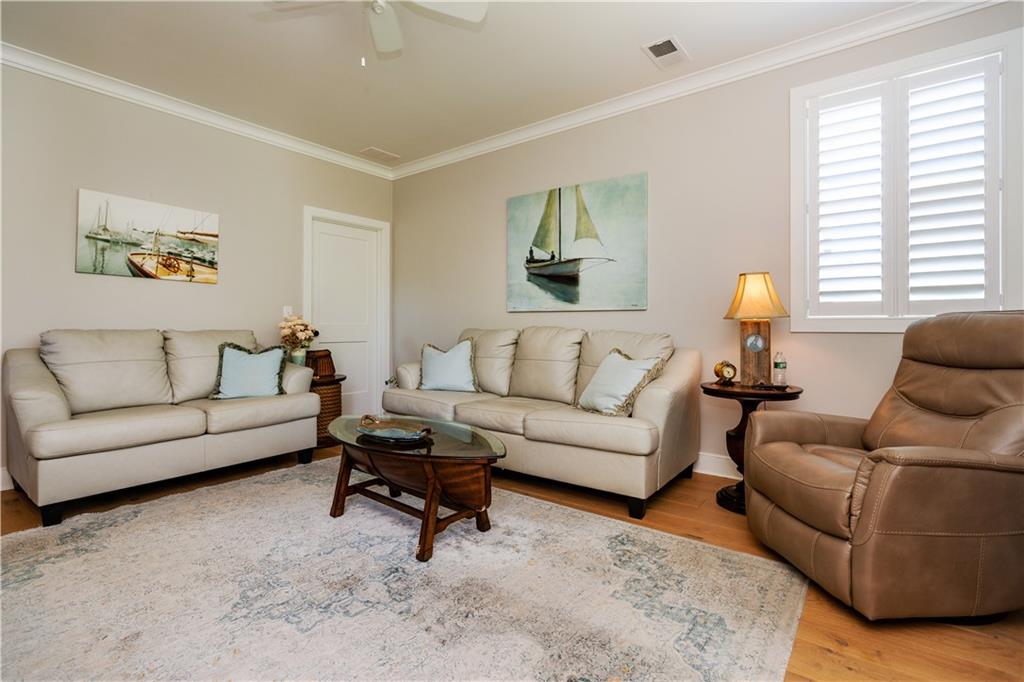 15 Castle Street Unit 9 Property Photo 18