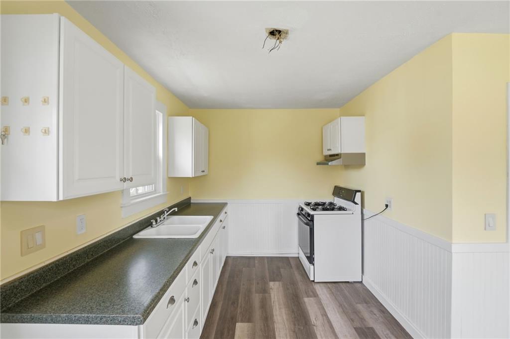 36 Ledward Avenue Property Photo 19