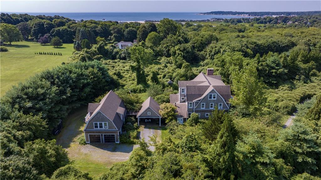 365 Boston Neck Road Property Photo 3