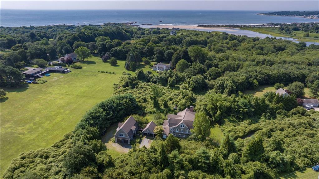 365 Boston Neck Road Property Photo 4