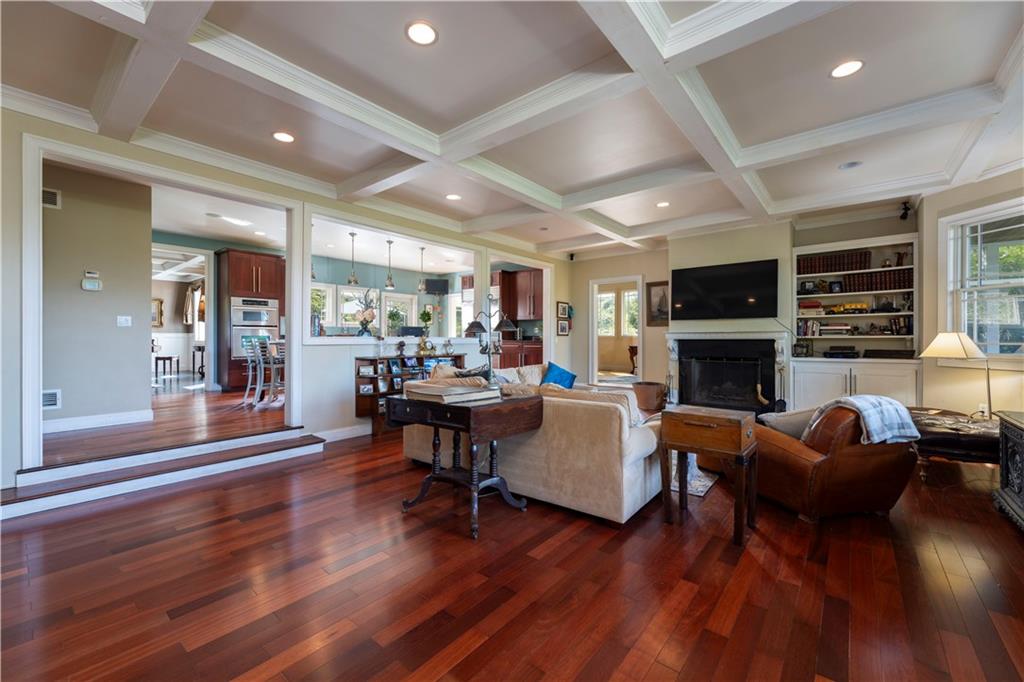 365 Boston Neck Road Property Photo 13