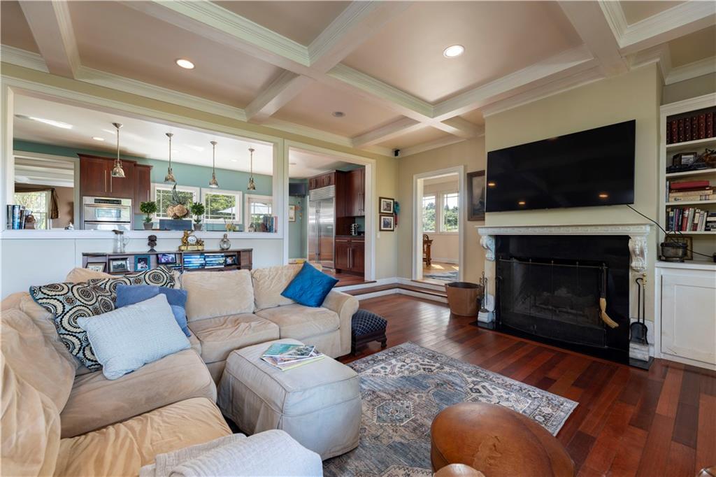 365 Boston Neck Road Property Photo 14
