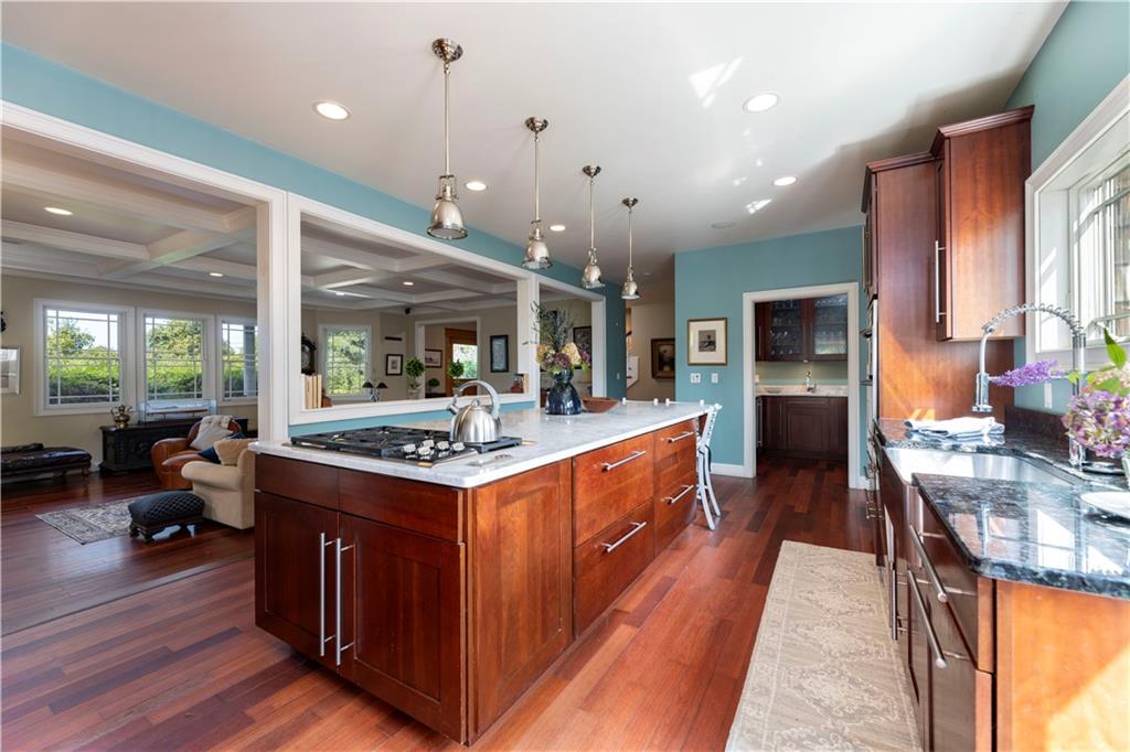 365 Boston Neck Road Property Photo 16