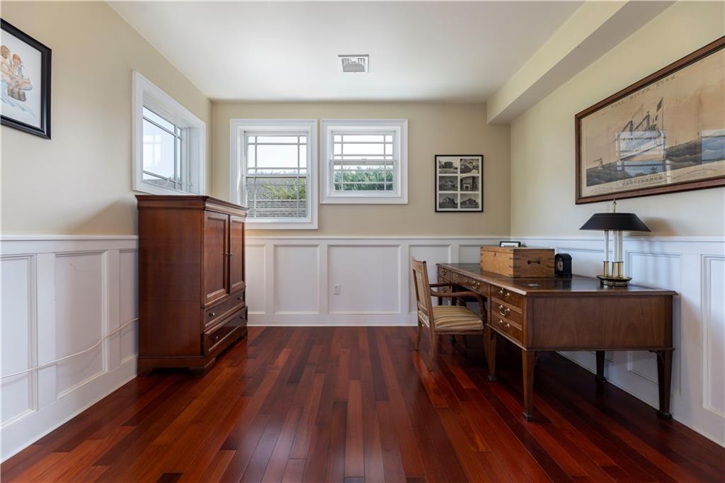365 Boston Neck Road Property Photo 26
